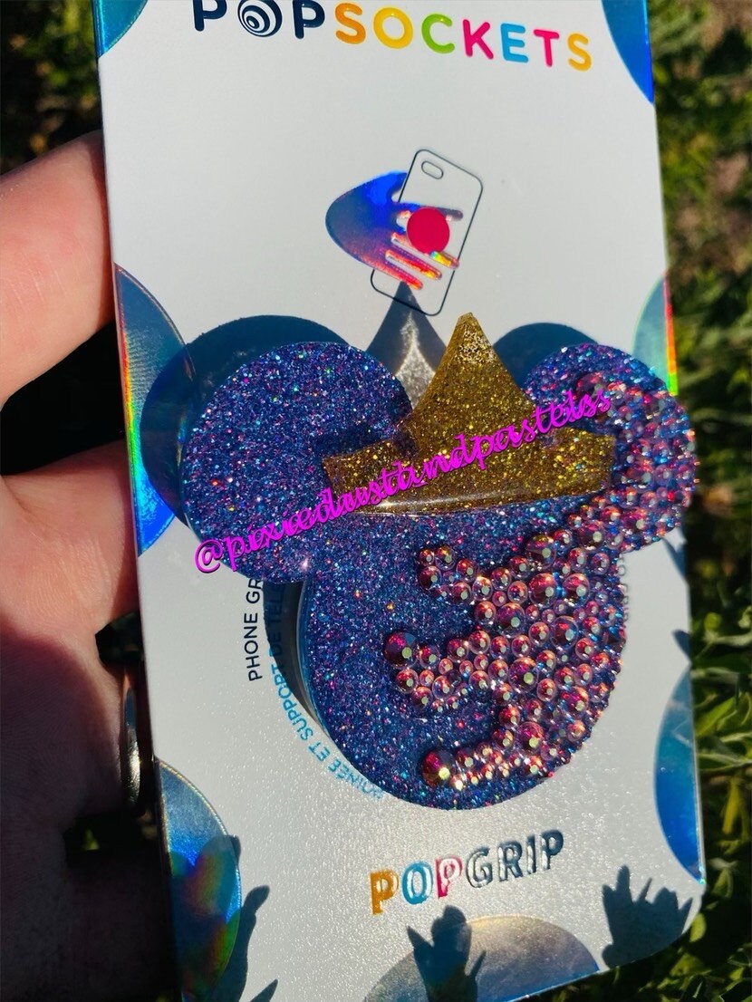 Make it Pink...no...Make it Blue! Aurora's Sleeping Beauty Phone socket - Rhinestone Phone grip