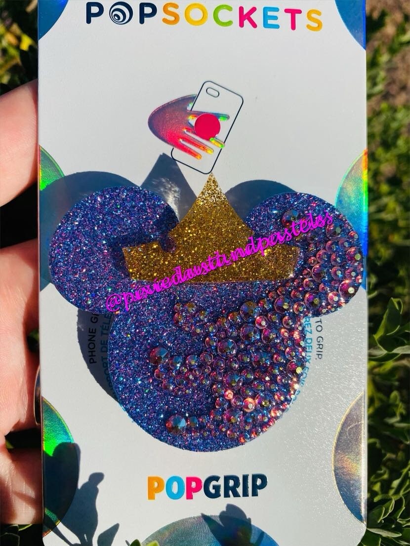 Make it Pink...no...Make it Blue! Aurora's Sleeping Beauty Phone socket - Rhinestone Phone grip