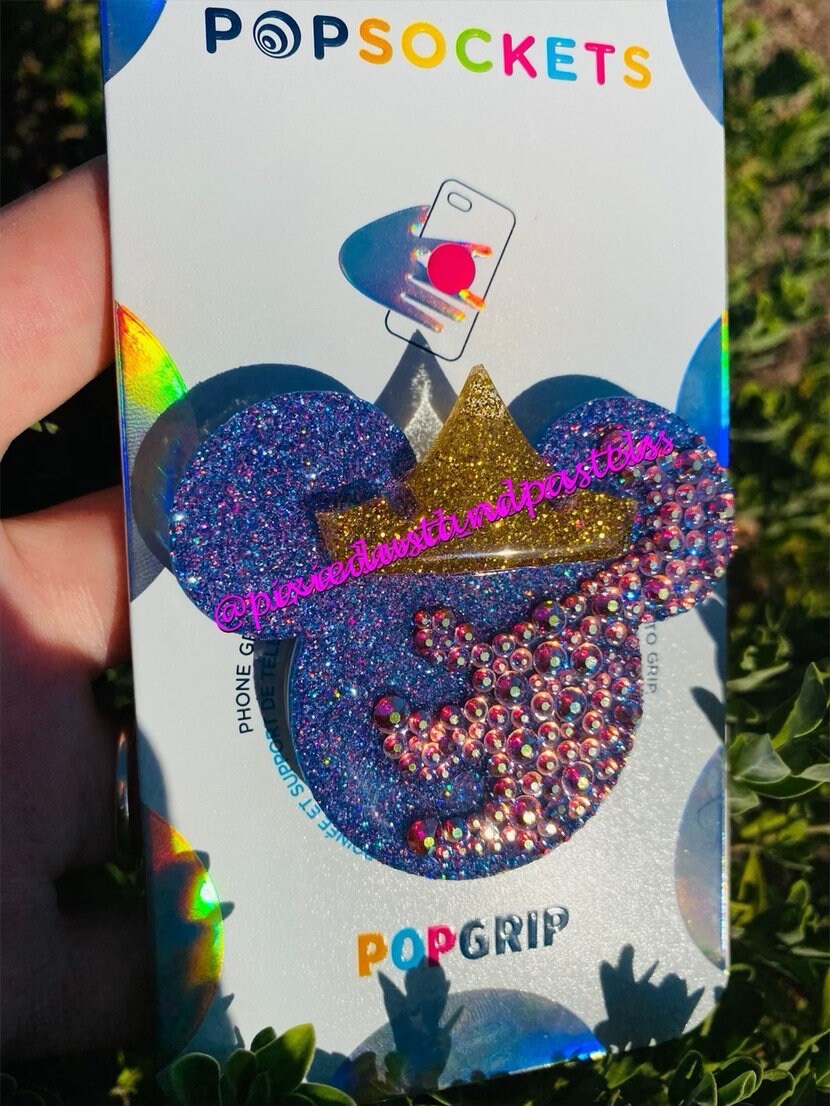 Make it Pink...no...Make it Blue! Aurora's Sleeping Beauty Phone socket - Rhinestone Phone grip