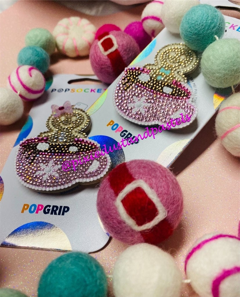 Glam Gingerbread Wishes and Marshmallow Dreams Phone Accessory or Badge Reel! Hot Cocoa Bling Cuties