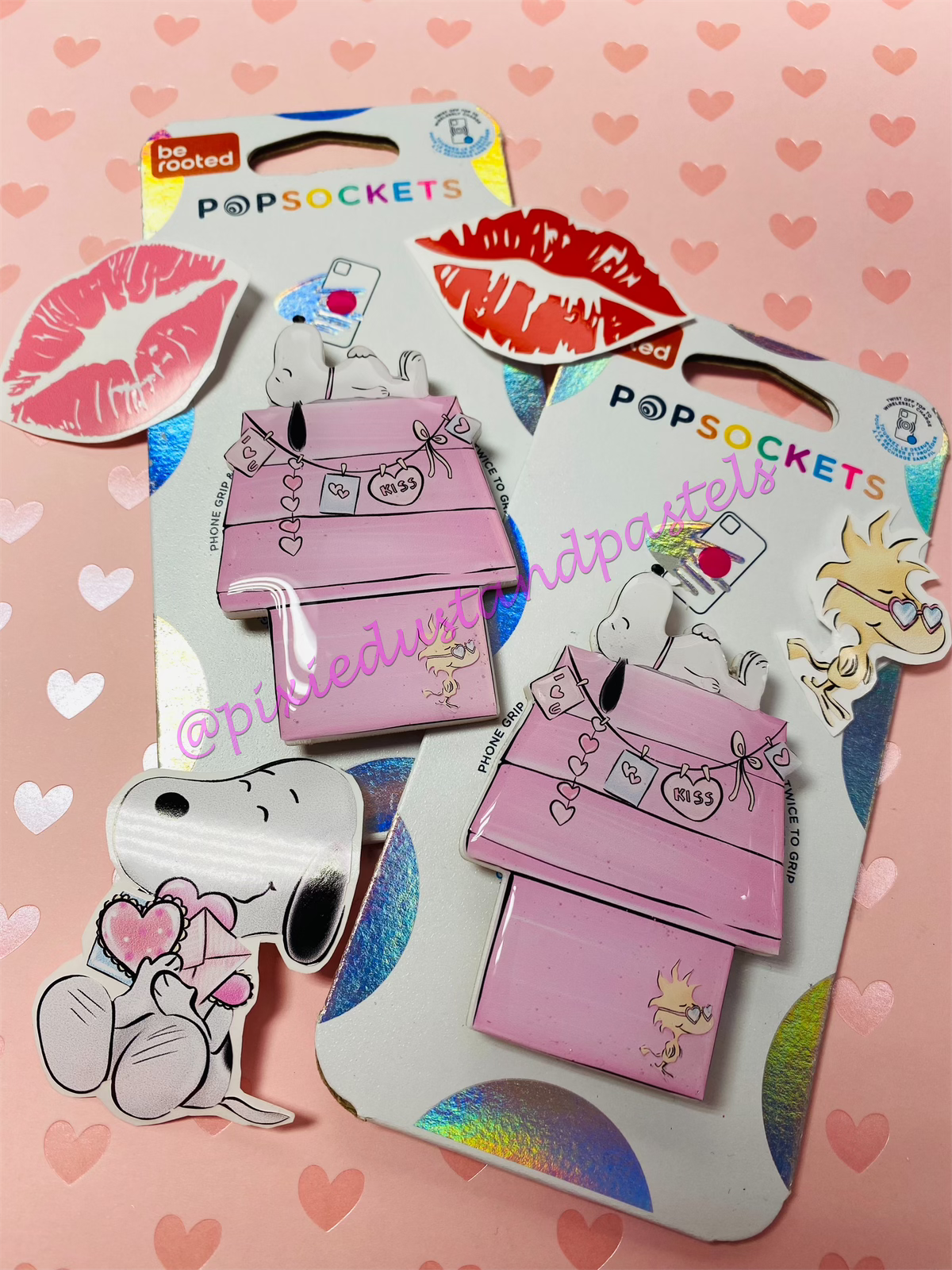 Snoopy’s Valentine Dog House!Valentine Beagle Phone Grip - Socket - Badge Reel or Pop!