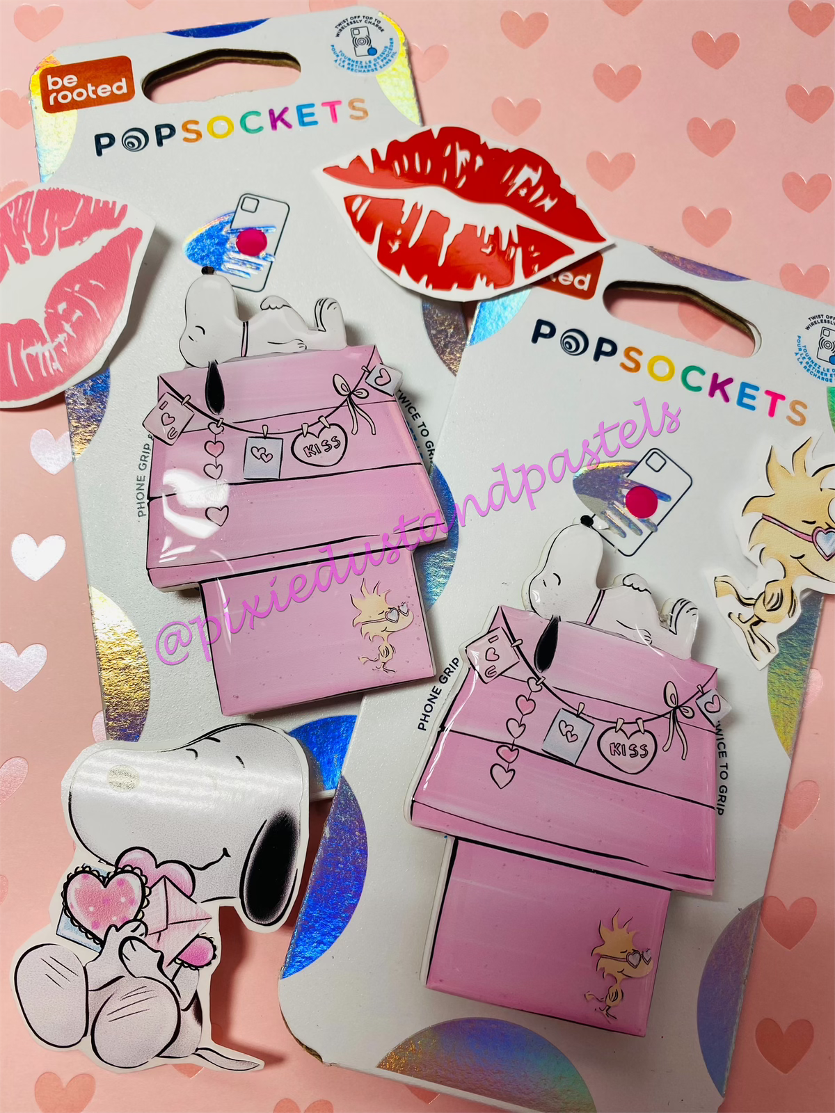 Snoopy’s Valentine Dog House!Valentine Beagle Phone Grip - Socket - Badge Reel or Pop!
