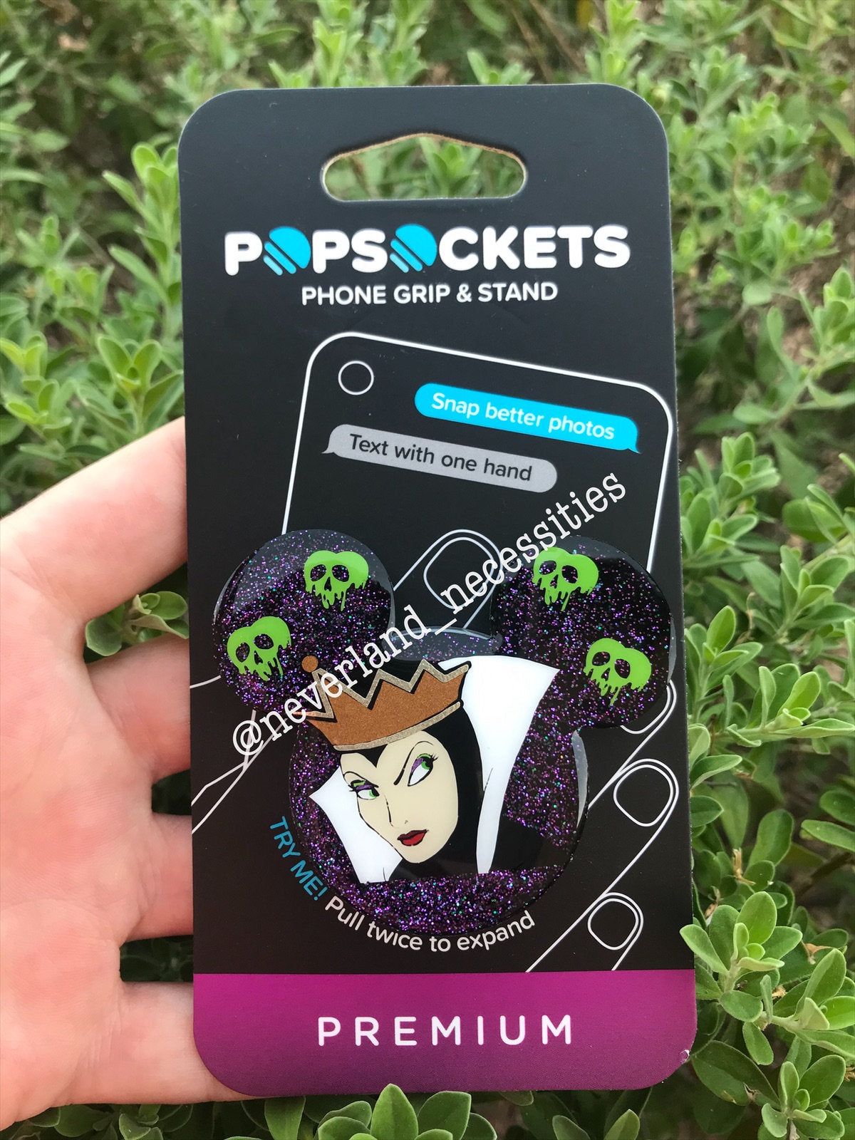 Just one bite! Evil Queen Phone Grip - Badge Reel - Phone Grip Pop