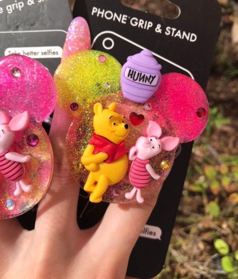 Best Friends Forever - Pooh and Piglet Phone Grip - Pooh Bear and Piglet Phone Socket