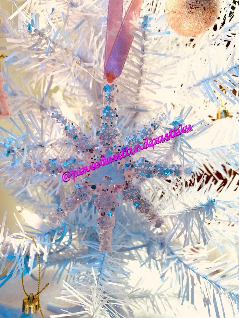 Magical Castle Snowflake Christmas Coaster or Ornament - Choose your colors! Mickeys Holiday Party -