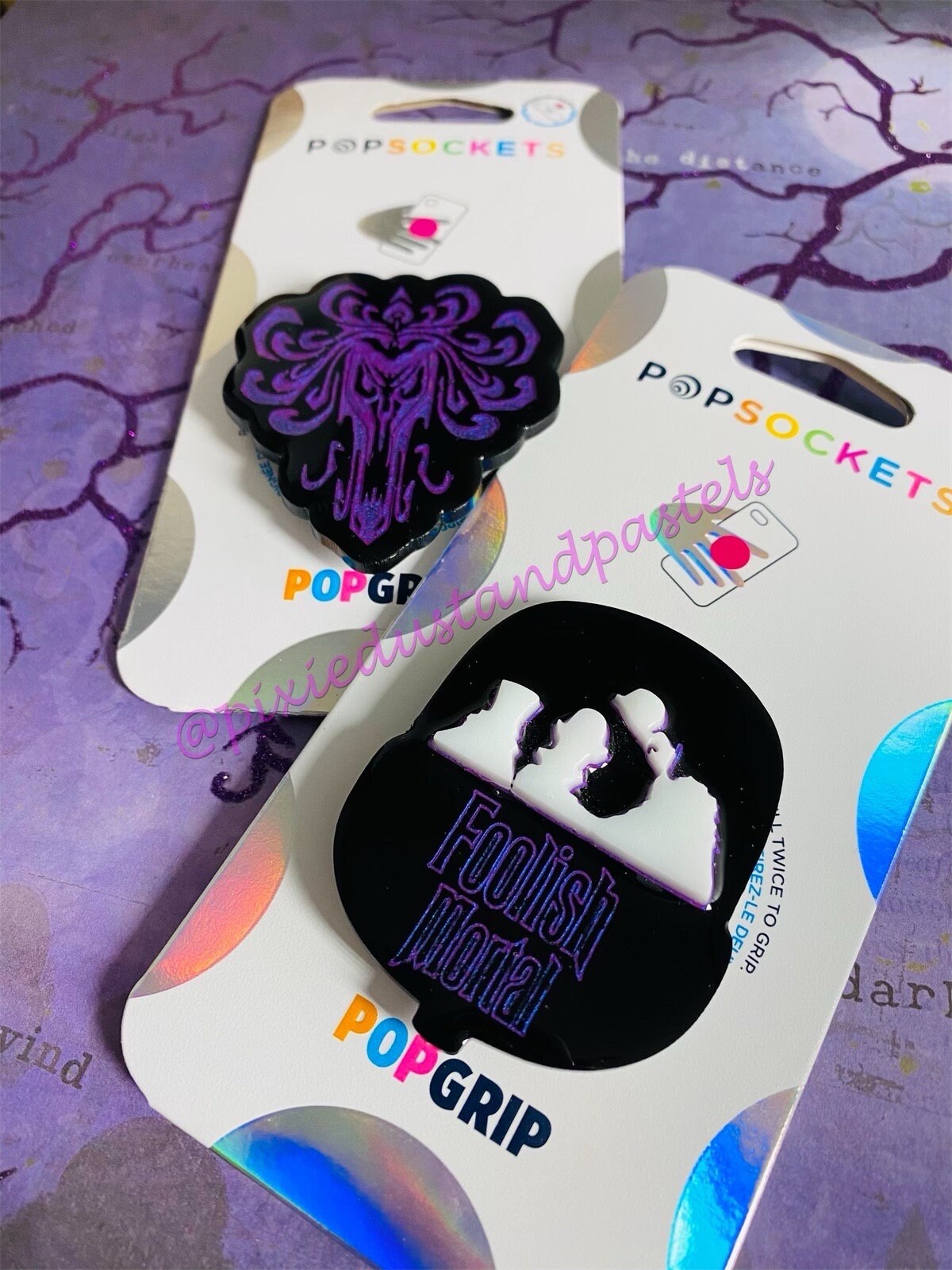 Haunted Mansion Duo - Haunted Mansion Doom Buggy Glow! - Haunted Mansion Wallpaper - Haunted Mansion - Phone Grip - Badge Reel