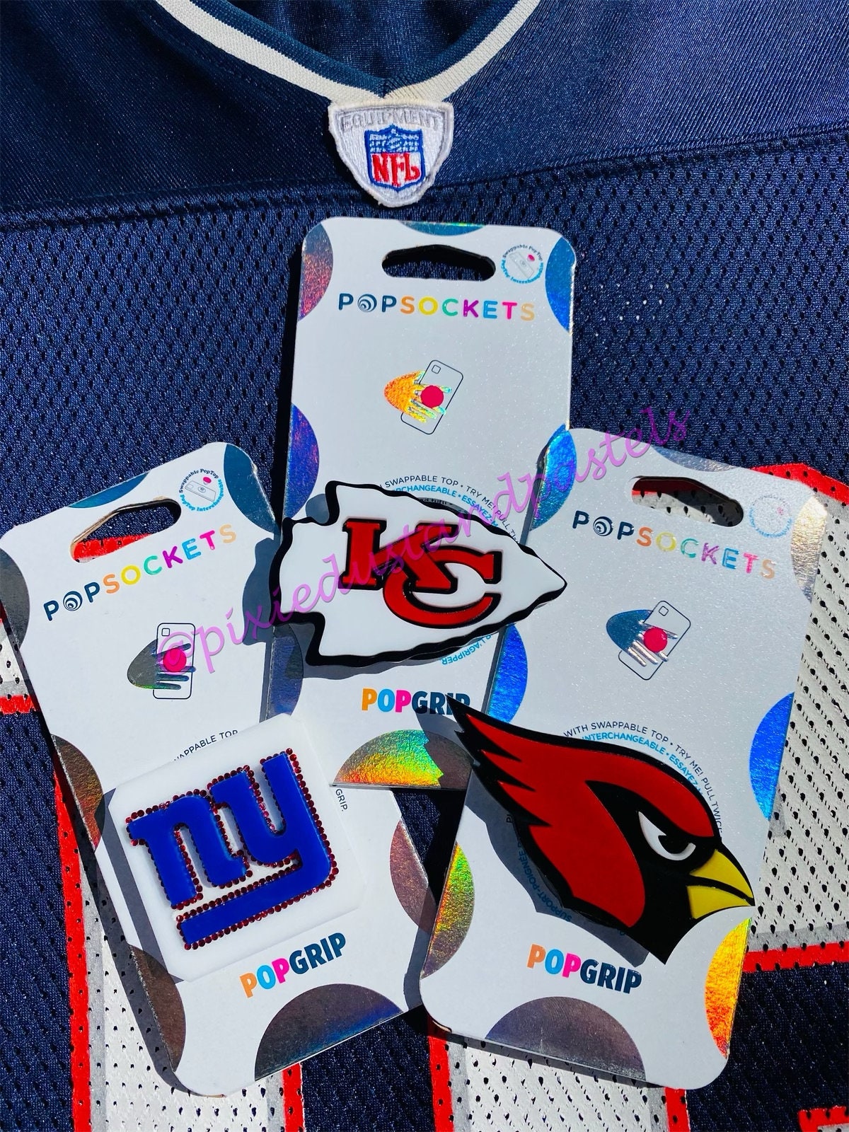 Game day! Fall means FOOTBALL! Sports team 3-Dimensional Phone Grips Bling Available! Chiefs-Cowboys- Show off your Favorite Team!