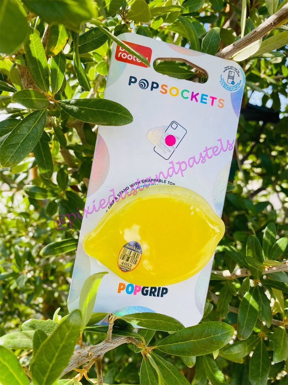 Lemon Lemon Lemons!! - Lemon Shaped  Phone Socket Accessory or Badge Reel - Phone Grip - Lemon Pop - Summer Fruit Design!